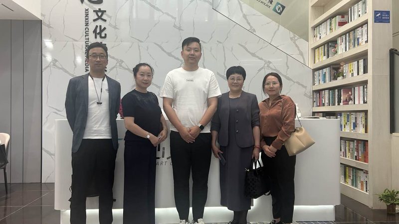 选择一家能够提供注册服务的VI设计公司，意味着企业能够获得以下好处：