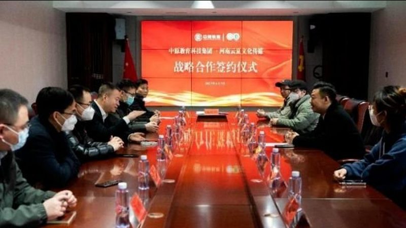 手持稳定拍摄设备：纪录片拍摄不可或缺的助手